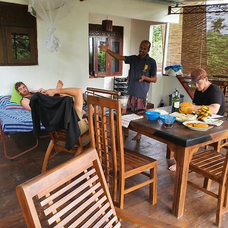 Sana Guest Apartamento Weligama Exterior foto