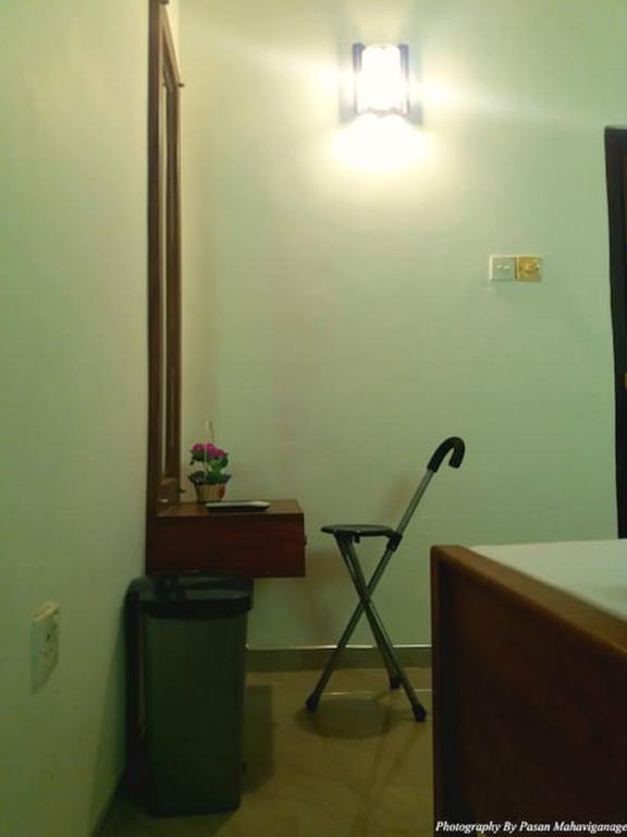 Sana Guest Apartamento Weligama Exterior foto
