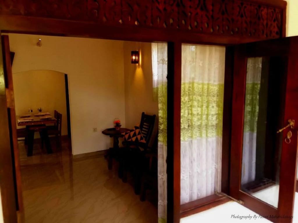 Sana Guest Apartamento Weligama Exterior foto